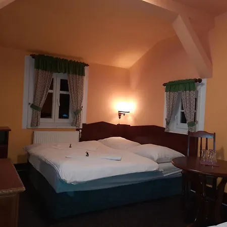 Hotel Diana