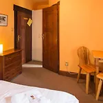 Diana Hotel